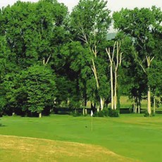 source: http://www.greentreegc.com/golf/tee-times.html